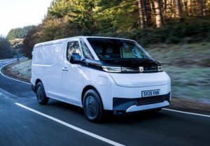 The-all-electric-Farizon-SV-van