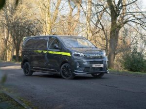 Peugeot-Sport-inspired-Sport-Expert-EV-van