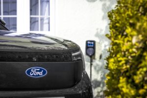 ford-power-promise-offers-new-ev-buyers-a-free-home-charger