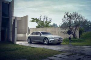 New-Genesis-G80-front-view