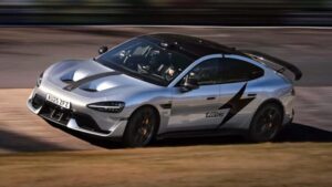 Xiaomi-SU7-Ultra-Nurburgring-EV-record-holder