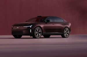 Volvo ES90 carbon footprint lower than smaller EC40