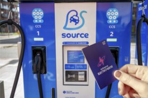 Source-Octopus-public-EV-charging