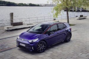 VW-ID.3-GTX-fire-&-ice