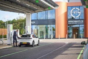 Public charging network grows 23% in one year